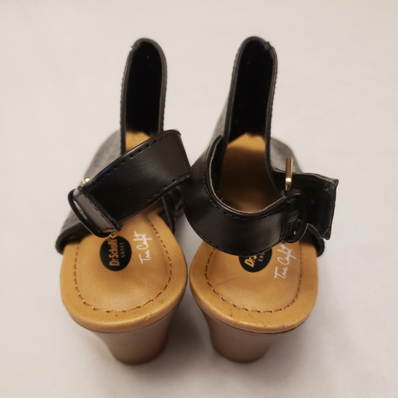 Dr. Scholl's Chunky Heel Sandals - Picture 3 of 11